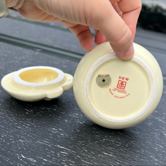 Vintage TAKAHASHI Porcelain Sleeping Dog Butterfly Trinket Dish Japan - Picture 5 of 8